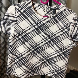 Black and white checkered stretchy crop top